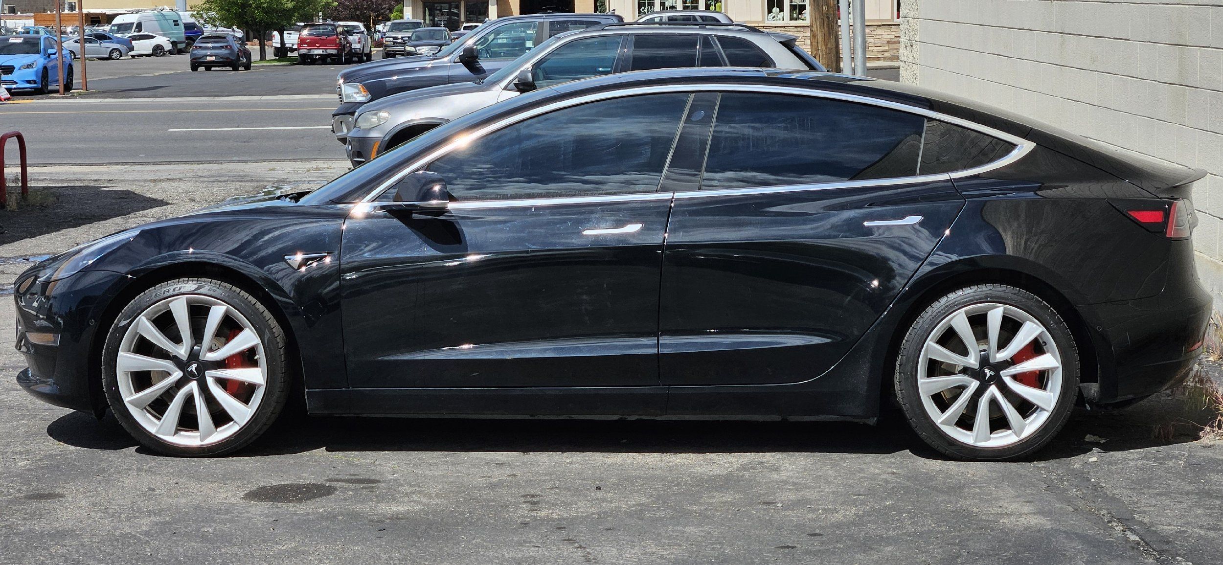 tesla model 3 2018 5YJ3E1EB1JF182910 image tesla model 3 2018 5YJ3E1EB1JF182910 image
